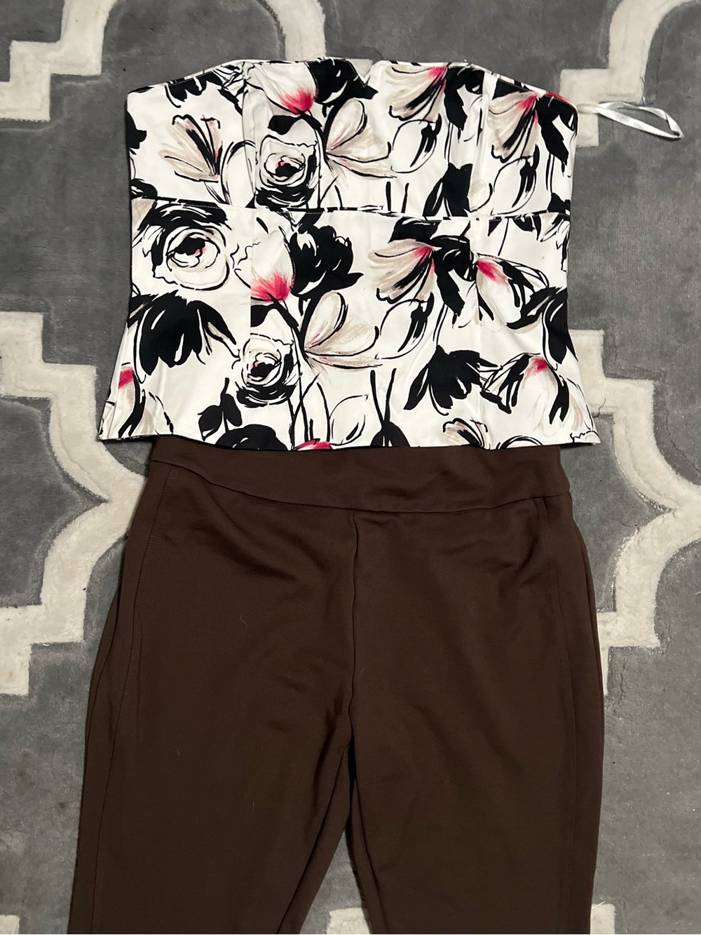 white house black market structured, strapless floral bustier top
